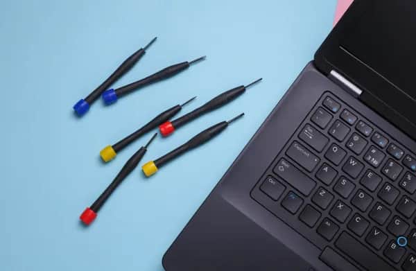 Notebook Akku tauschen lassen in Berlin – Schnell & professionell