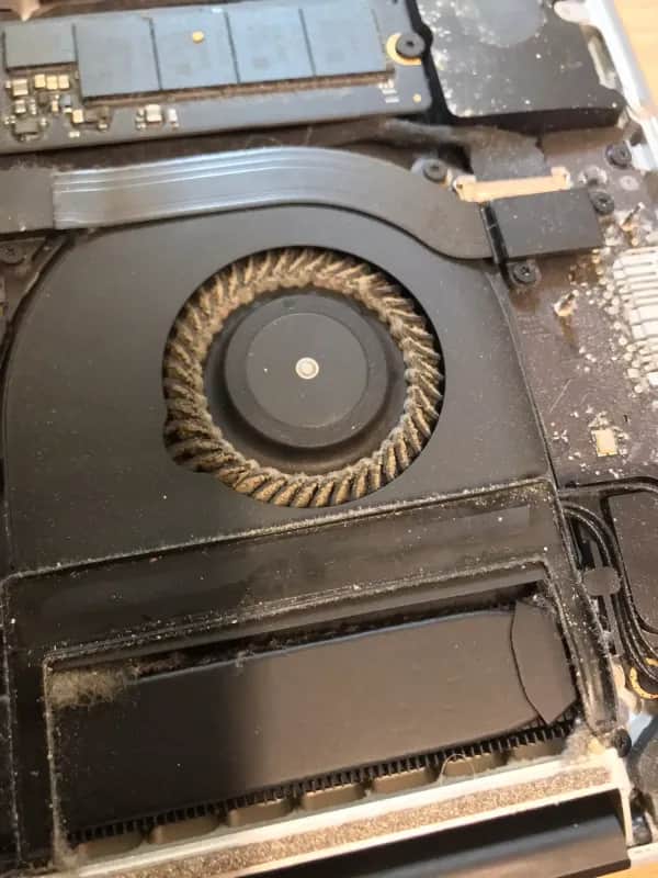 Macbook Lüfter Reinigung oder Austausch Berlin Prenzlauer Berg